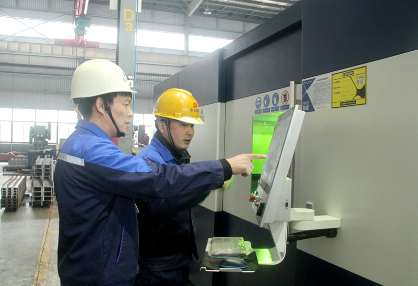 自動化、數字化生產線.JPG