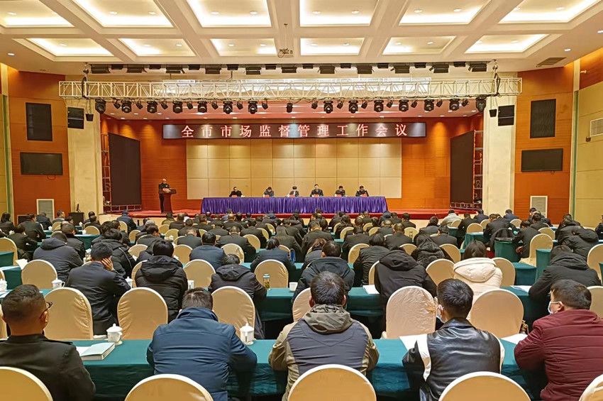 圖為先進單位代表發言2.jpg