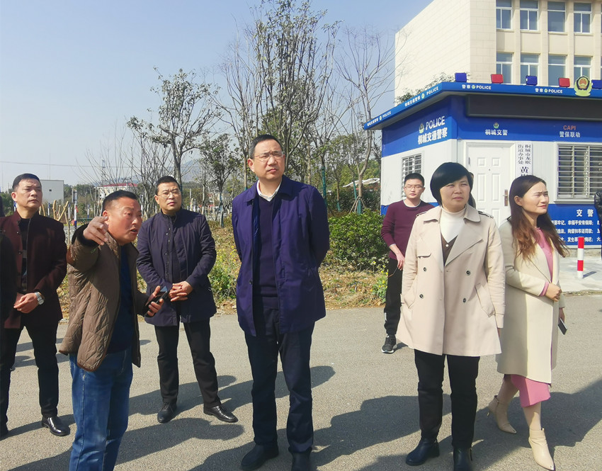 圖為調研走訪現場。.jpg