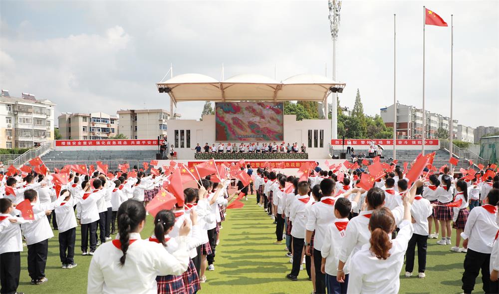11學生方陣2.JPG