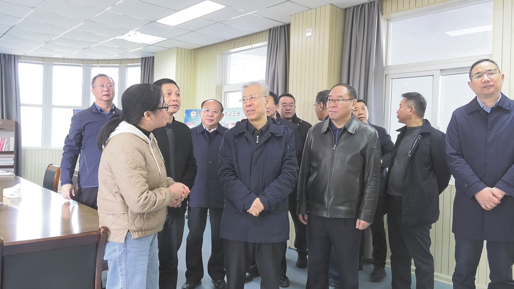 圖為考察現場3.jpg