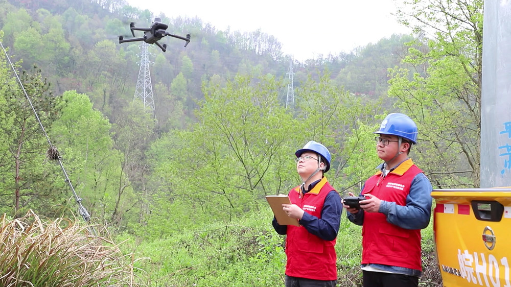 安徽桐城：“紅外無人機”巡查 科技助力防[00_04_55][20240403-173228].jpg