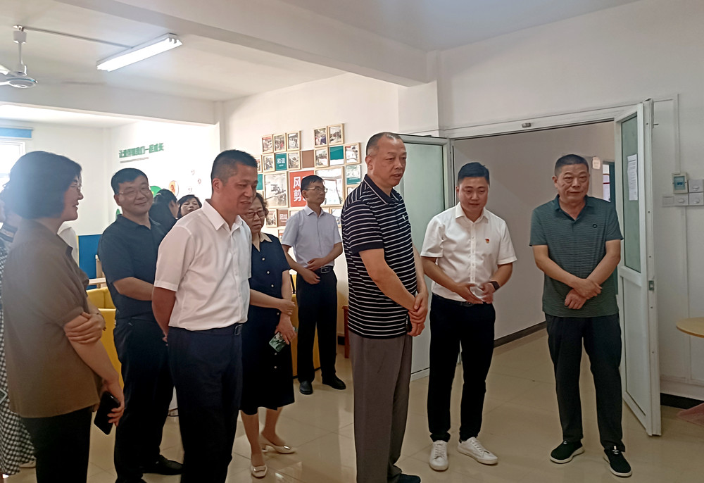 圖為調研現場(1).jpg