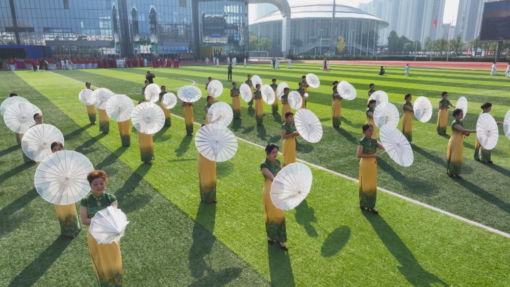 圖為開幕式上的全民健身項(xiàng)目展示環(huán)節(jié)1.jpg