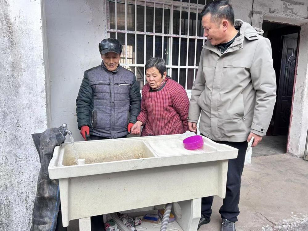 圖片自來(lái)水(1).jpg