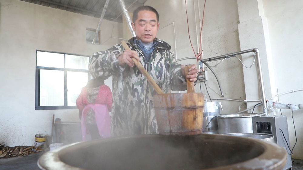 安徽桐城：過年做豆腐，傳統年味濃（桐城臺[00_04_49][20250117-101959].jpg