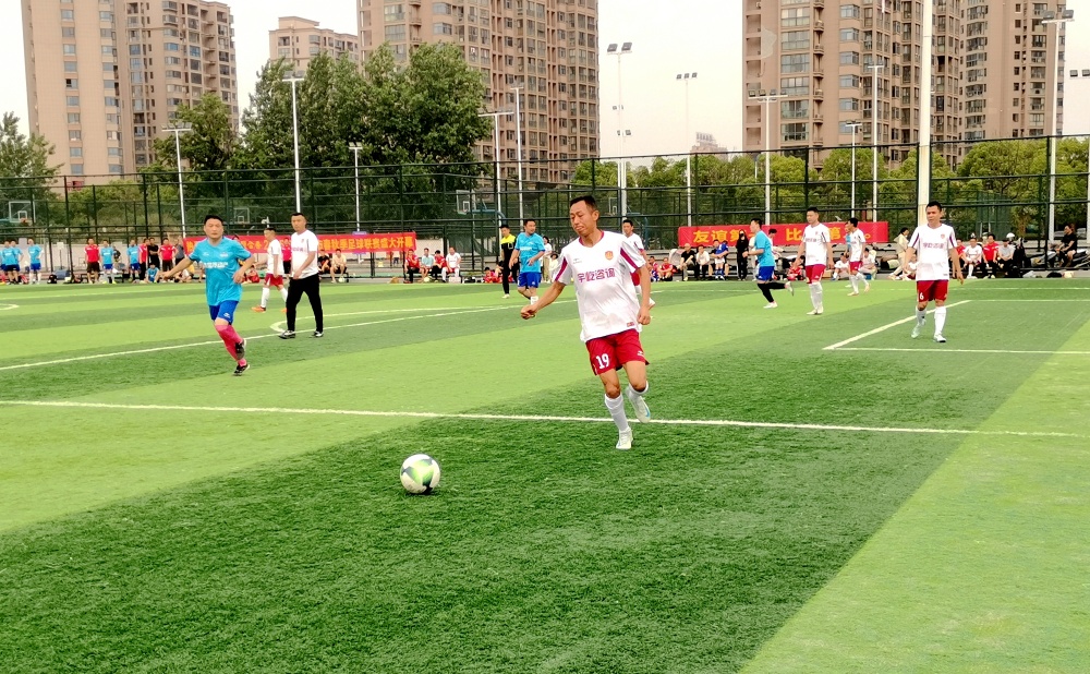 足球比賽現場.jpg